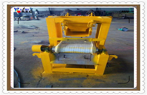 干式磁选机,江西干式磁选机厂家_江西干式磁选机厂家发展工作视频皮带及结构价格 干式磁选机,江西干式磁选机厂家_江西干式磁选机厂家发展工作视频皮带及结构价格