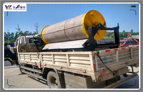 干式磁选机,砂土矿干式磁选机价格_合理选购砂土矿干式磁选机价格_远力磁电生产厂家 干式磁选机,砂土矿干式磁选机价格_合理选购砂土矿干式磁选机价格_远力磁电生产厂家